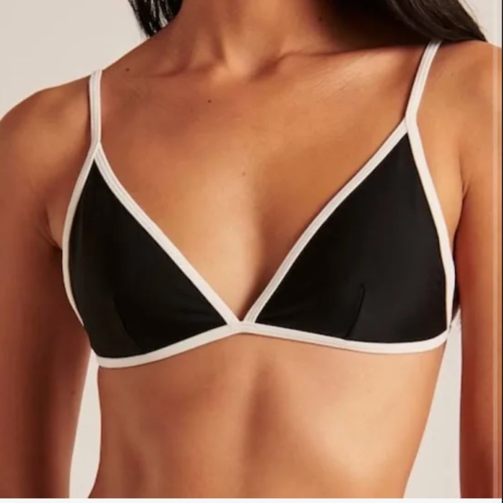 Abercrombie & Fitch New Women's 90s Triangle bikini Top black and white - small